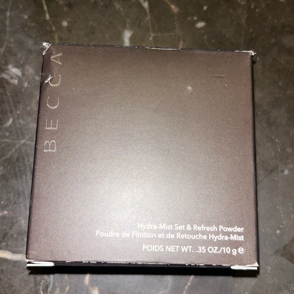 Becca hydra-mist set and refresh powder